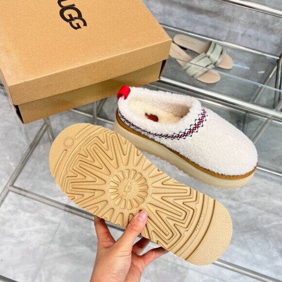 Ugg Tazz Heritage Braid Platform Slipper - Picture 6 of 9